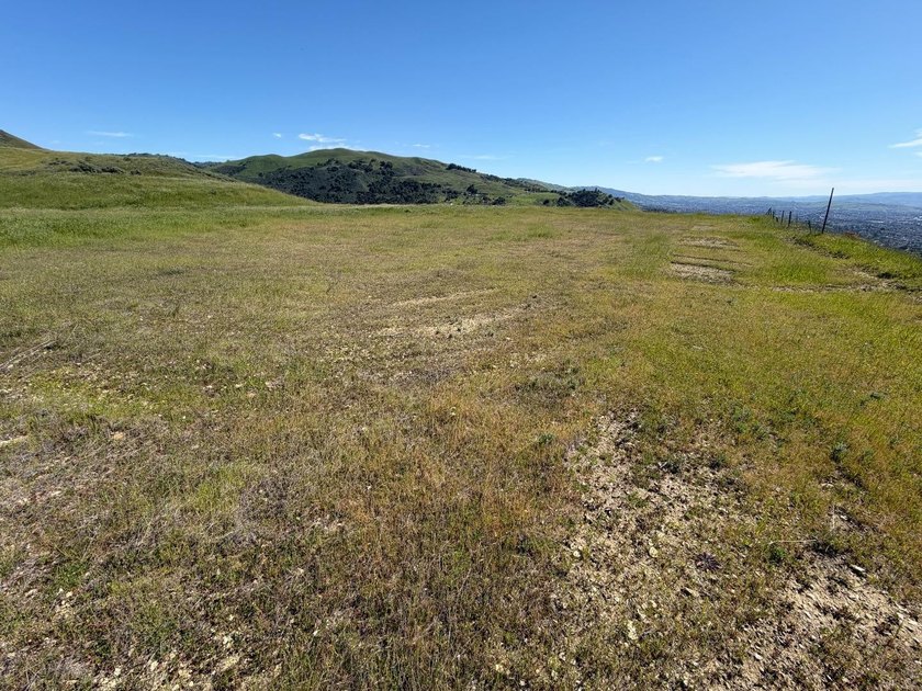 An extraordinary and irreplaceable offering 31 plus acres of - photo 6