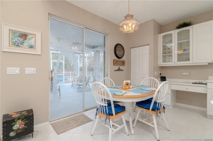 NEW ROOF! NEW PRICE! This Ballantrae Pool Home offers 3 bedrooms - photo 11