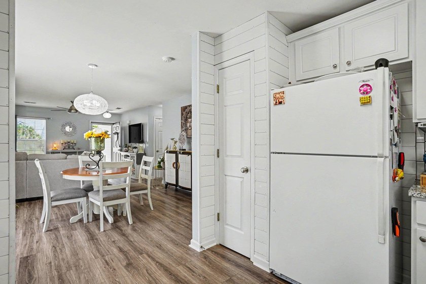 Welcome to this meticulously maintained home offering comfort - photo 16