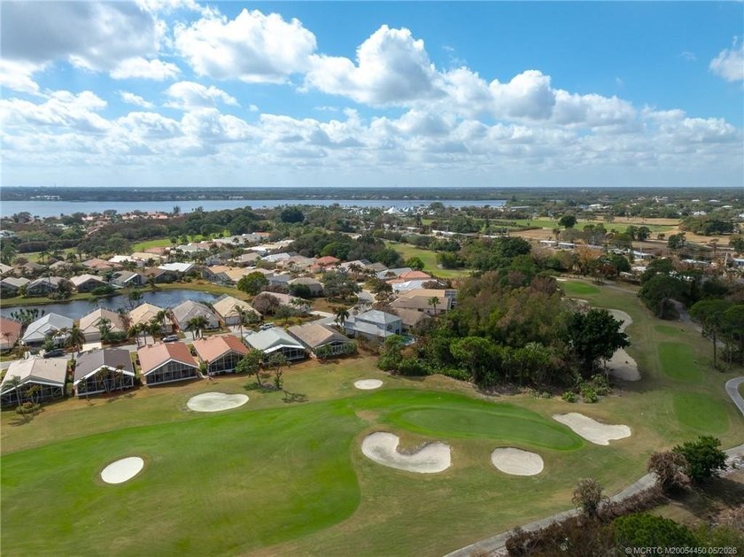 NEW ROOF! NEW PRICE! This Ballantrae Pool Home offers 3 bedrooms - photo 31