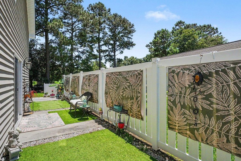 Welcome to this meticulously maintained home offering comfort - photo 33