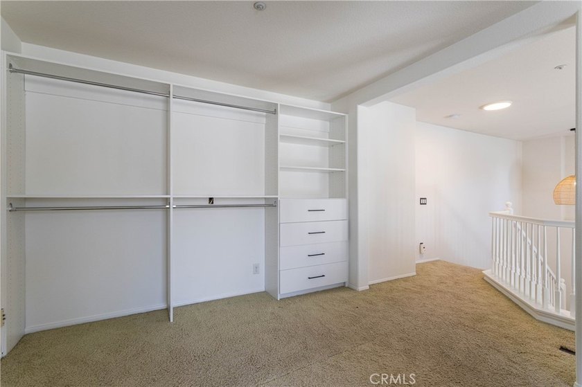 Tucked within the Chambray community of Ladera Ranch, this - photo 16