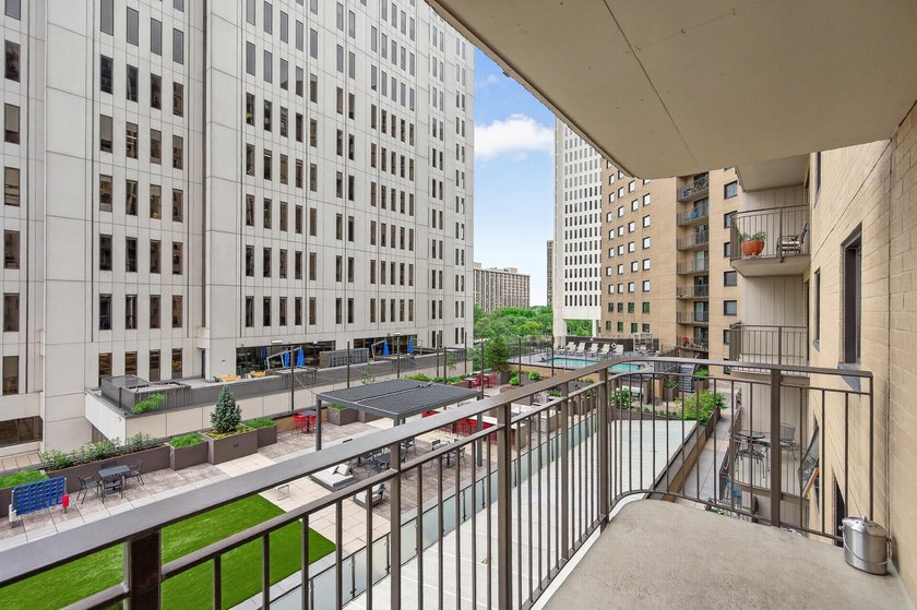 Experience the best of urban living in this stylish 1-bedroom - photo 24
