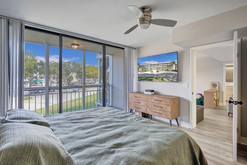 You don't want to miss this opportunity to own a fully remodeled - photo 32