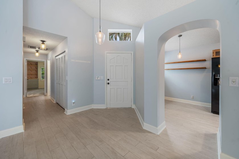 Welcome home to this 3-bedroom, 2-bathroom waterfront home in - photo 12