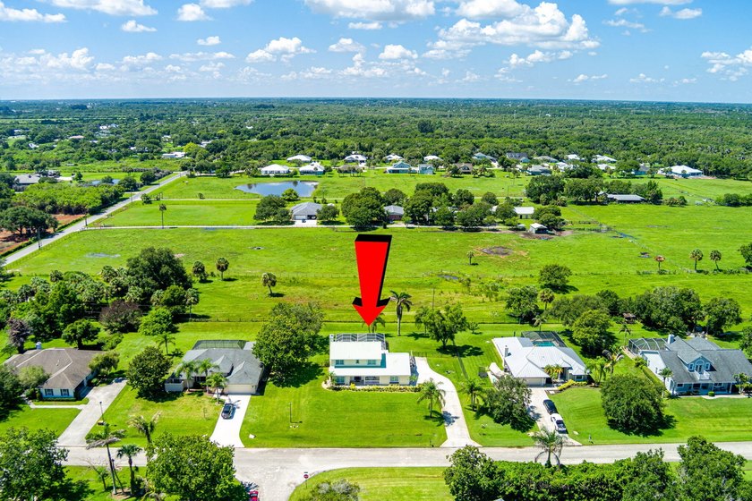 Welcome to your private slice of country paradise in the highly - photo 7