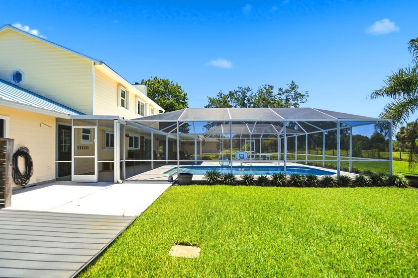 Welcome to your private slice of country paradise in the highly - photo 8