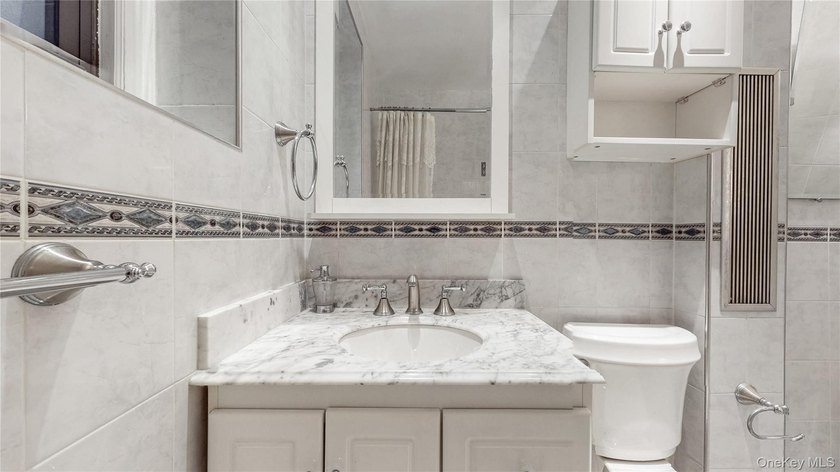 Spacious 1-Bedroom in the Heart of Forest Hills Welcome to The - photo 14