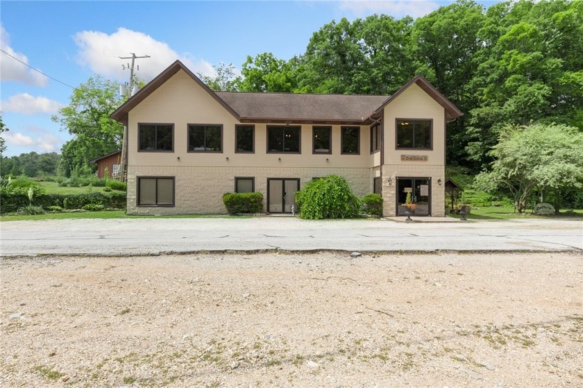 Located just north of Harrison, Arkansas, and only 30 minutes - photo 50