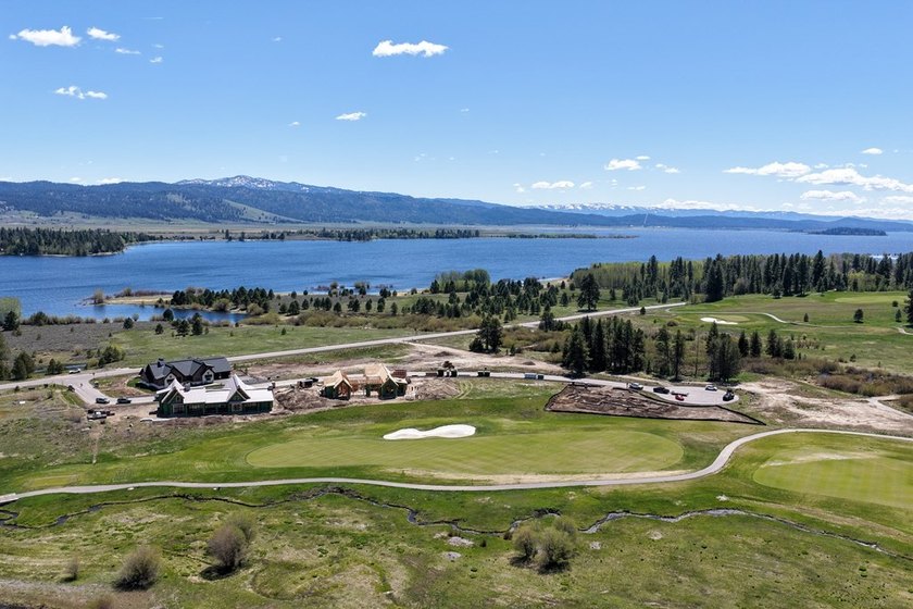Welcome to Osprey Meadows, Tamarack Resort's premier gated - photo 6