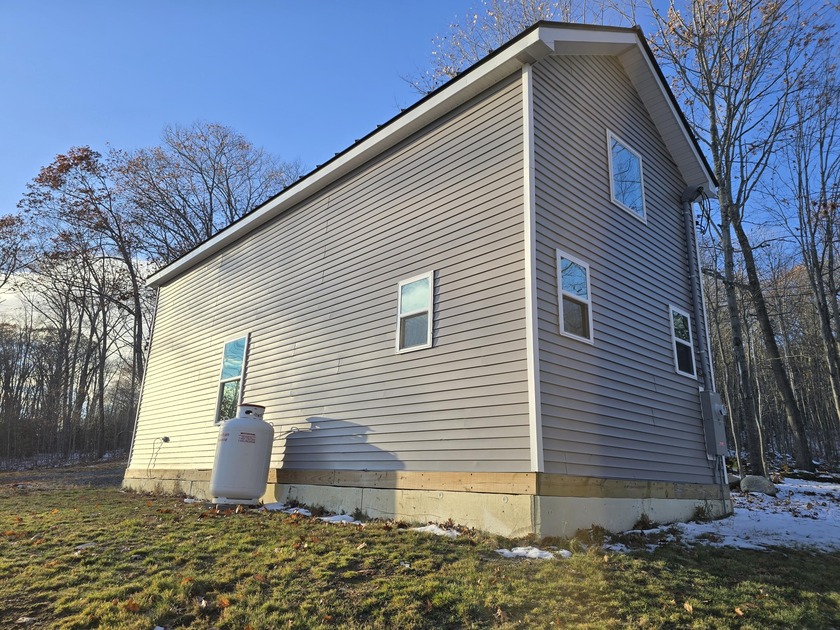 Come and see this quaint and cozy, newly constructed T&amp;G 2-story - photo 3