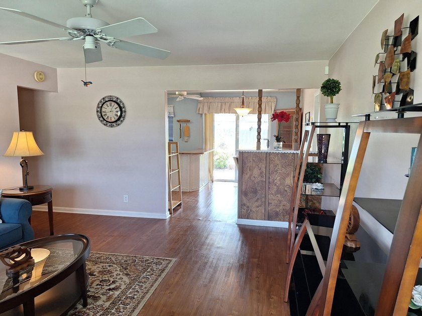 Welcome to this charming and beautifully maintained 3-bedroom - photo 10