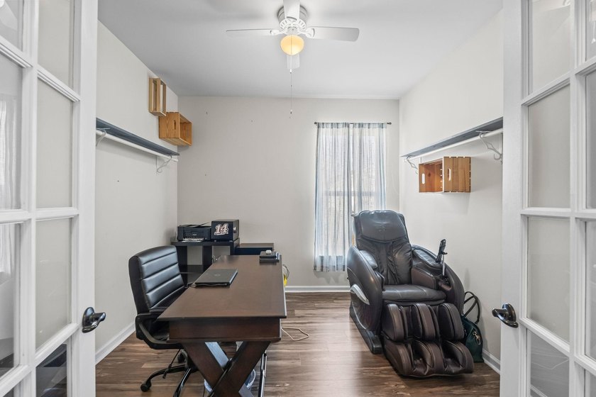 If you're looking for exceptional value, an ideal layout, and a - photo 42
