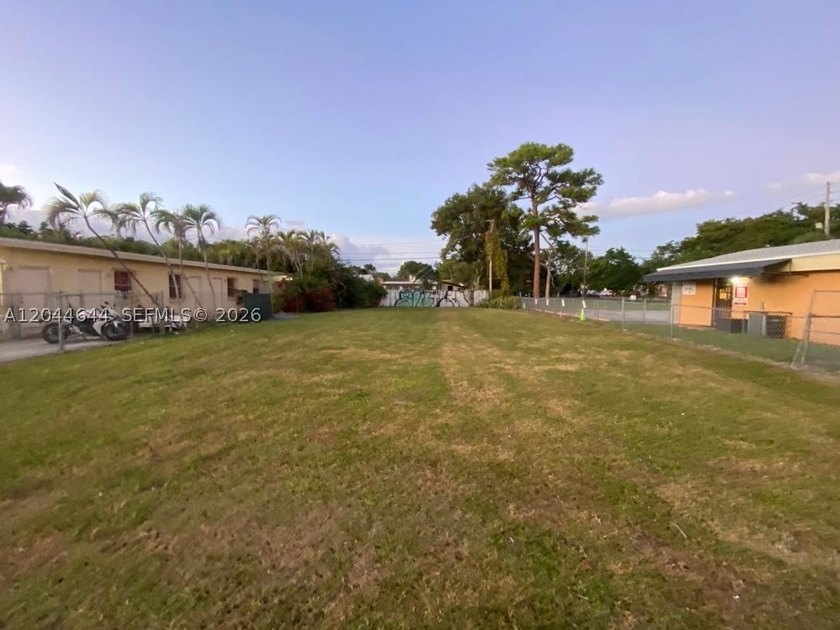 Exceptional development opportunity in the heart of Miami-Dade! - photo 4