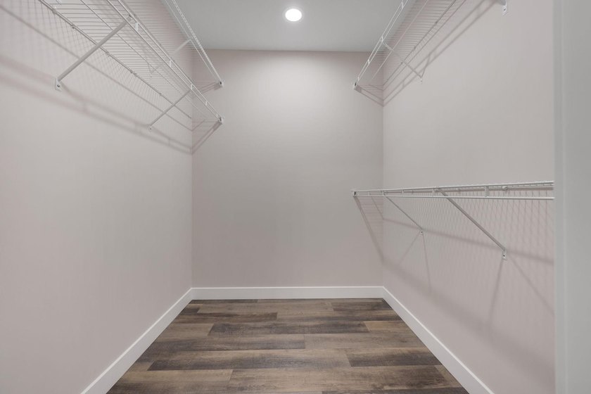 331 Gateway Parkway - photo 16