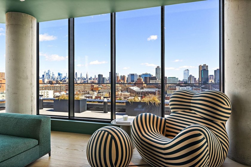 3C is a meticulous south facing one bedroom plus den. The photos - photo 22