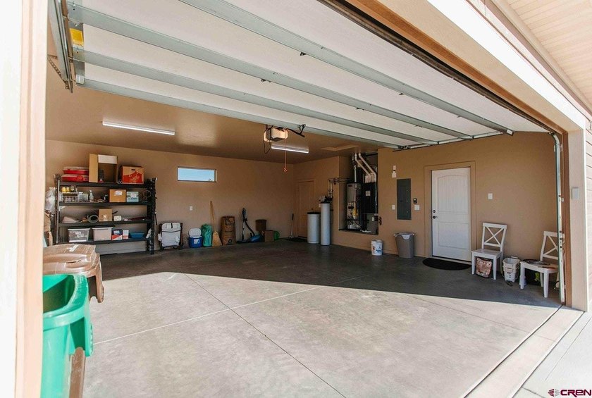 Welcome to 2601 Cirque Way, located in the highly desirable - photo 23