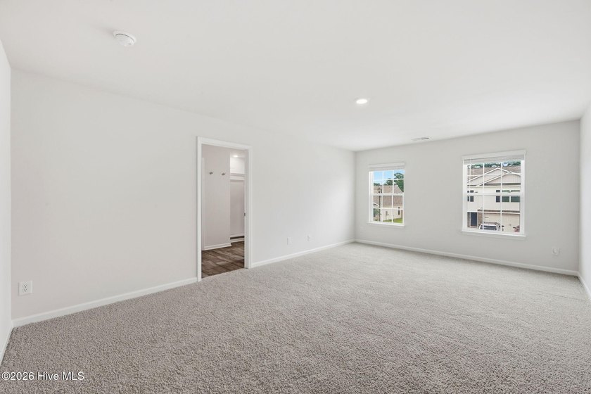 Welcome to this stunning newly built home at 4011 Atlantic Ave - photo 28
