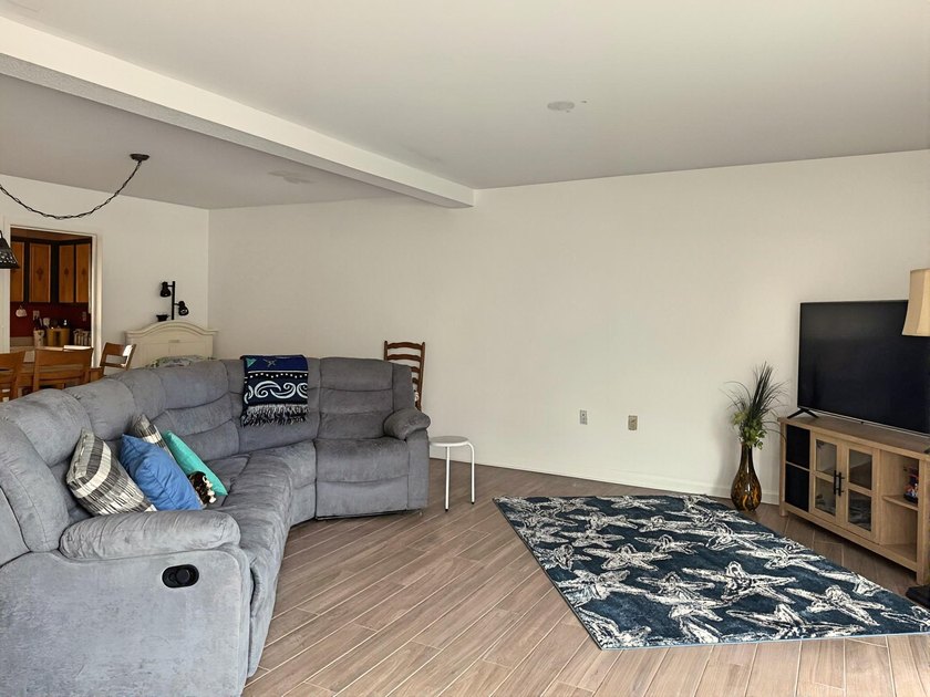 Exceptional Value 3-Bedroom Townhome Approximately One Mile to - photo 15
