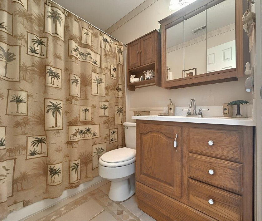 Exceptional Value 3-Bedroom Townhome Approximately One Mile to - photo 25