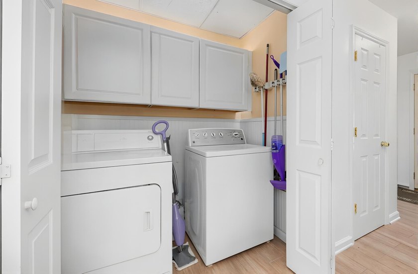 Exceptional Value 3-Bedroom Townhome Approximately One Mile to - photo 26