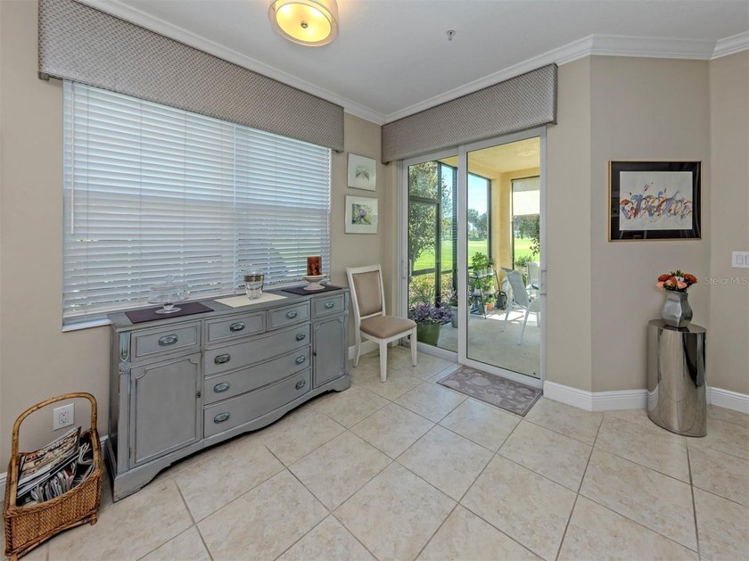 Welcome to your own slice of paradise in sought-after Venetian - photo 8
