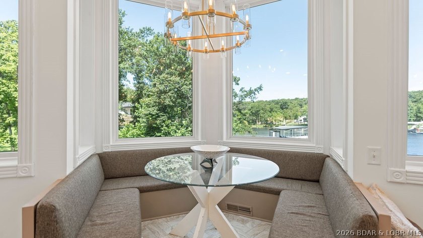 Luxury lakefront home located in a highly sought-after cove at - photo 19