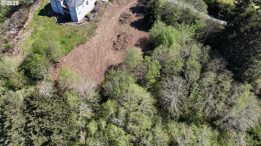 Possible Owner Carry.Welcome to this 1.66-acre lot. A blank - photo 22