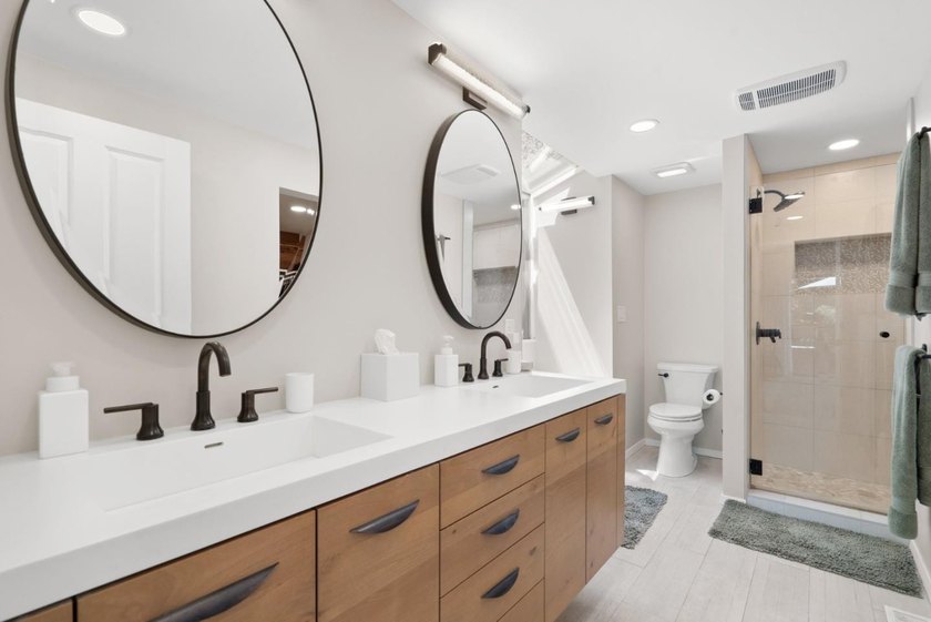 Sweeping Monterey Bay views, exceptional privacy, and a - photo 30