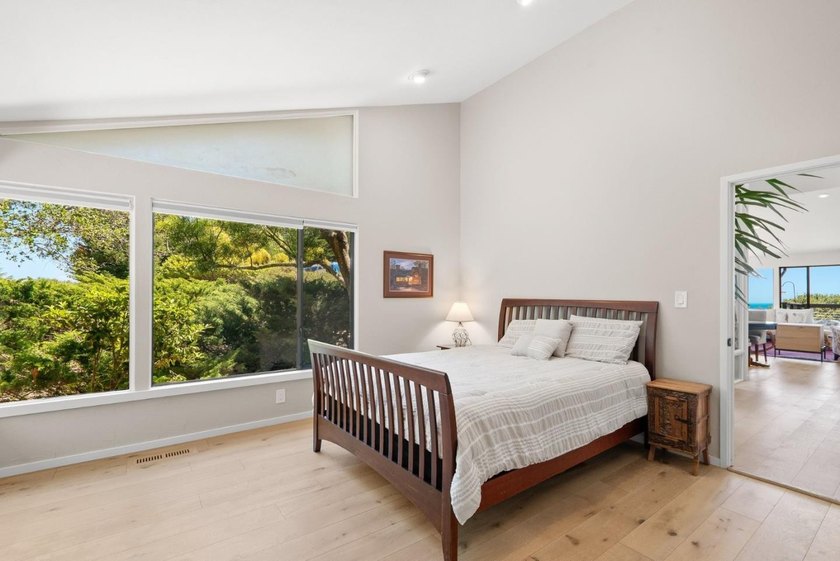 Sweeping Monterey Bay views, exceptional privacy, and a - photo 32