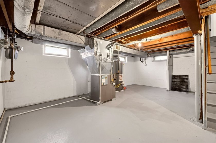 OVER $80K IN RECENT UPDATES! Beautifully renovated inside and - photo 36