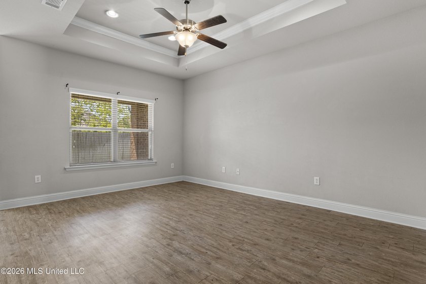 NEW LISTING in Southpointe - Ocean Springs! Tucked away on a - photo 7