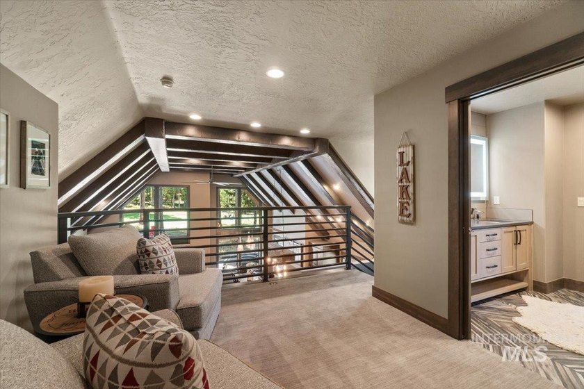 Luxury mountain living on the McCall Golf Course. Built by - photo 25