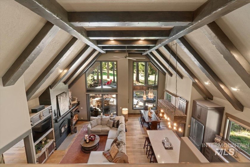 Luxury mountain living on the McCall Golf Course. Built by - photo 26