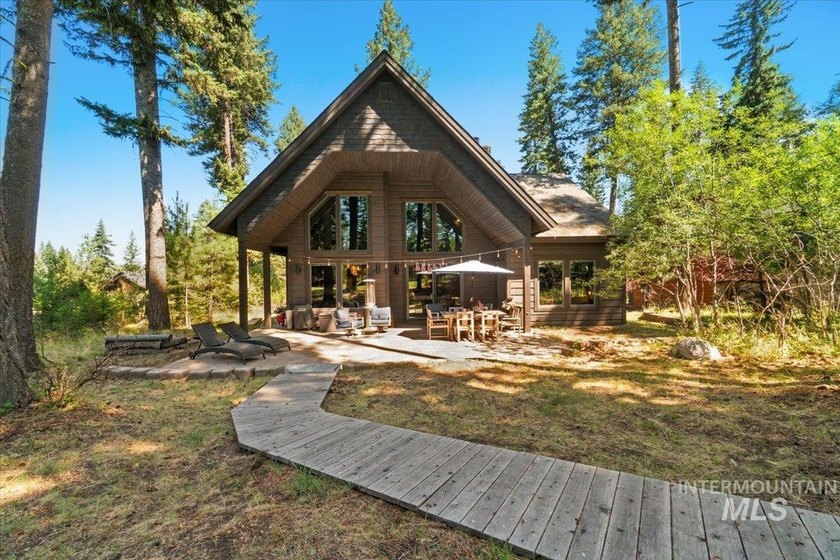 Luxury mountain living on the McCall Golf Course. Built by - photo 39