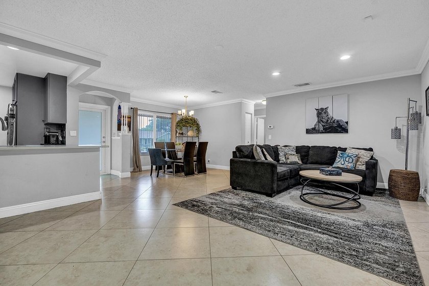 Welcome to this charming 3-bedroom, 2-bath single-family home in - photo 10
