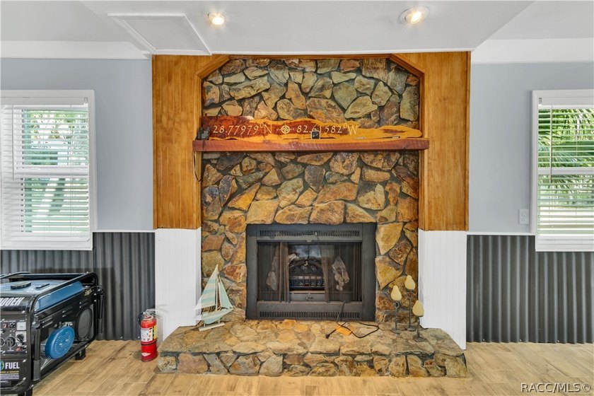 Discover the perfect blend of coastal charm and laid-back - photo 18