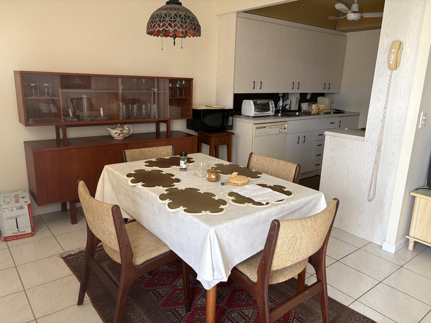 Love and Affection needed. 2nd Floor 55 Plus Community in Boca - photo 2