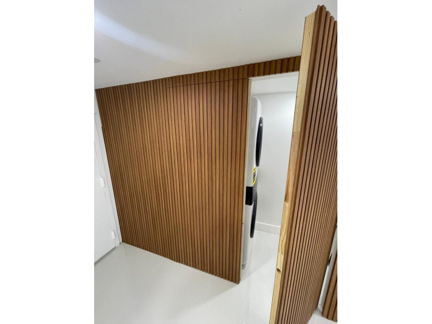 RENOVATED / BRAND NEW! Rarely available first-floor unit - photo 13