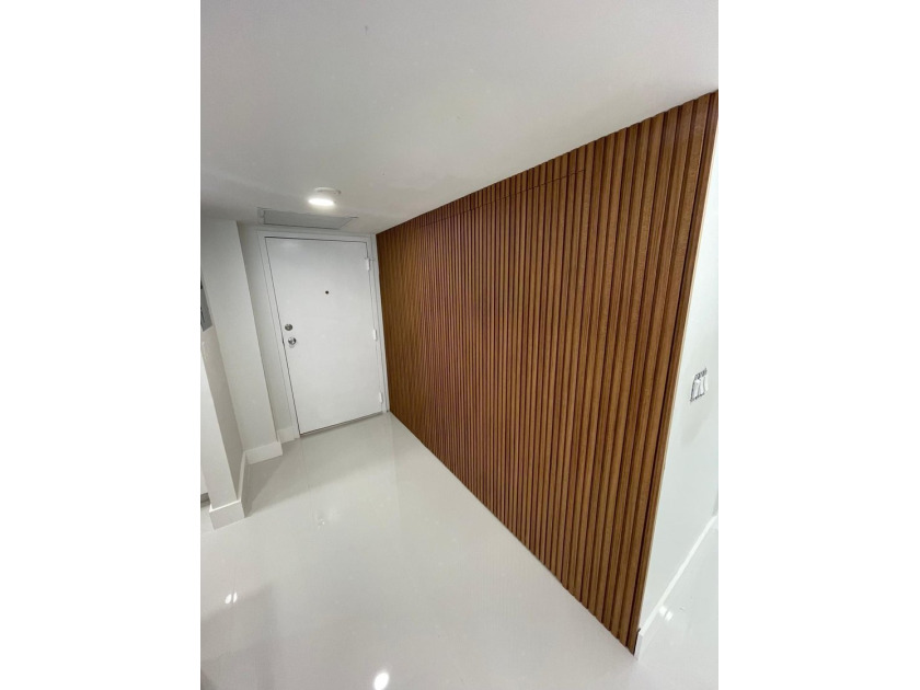 RENOVATED / BRAND NEW! Rarely available first-floor unit - photo 14