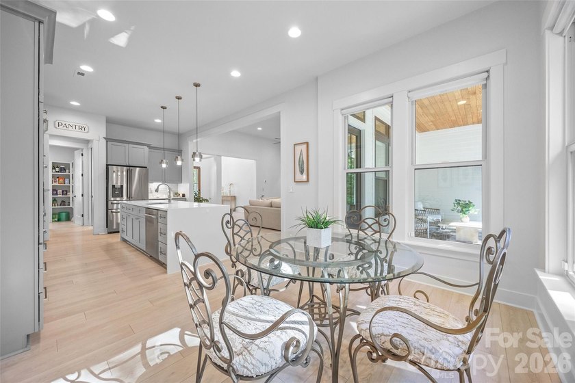 Welcome to this exceptional 5-bedroom (4 bedrooms per septic - photo 17