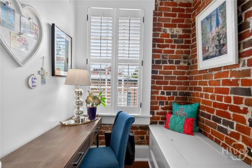 Perched above one of Savannah's most picturesque streets, this - photo 22