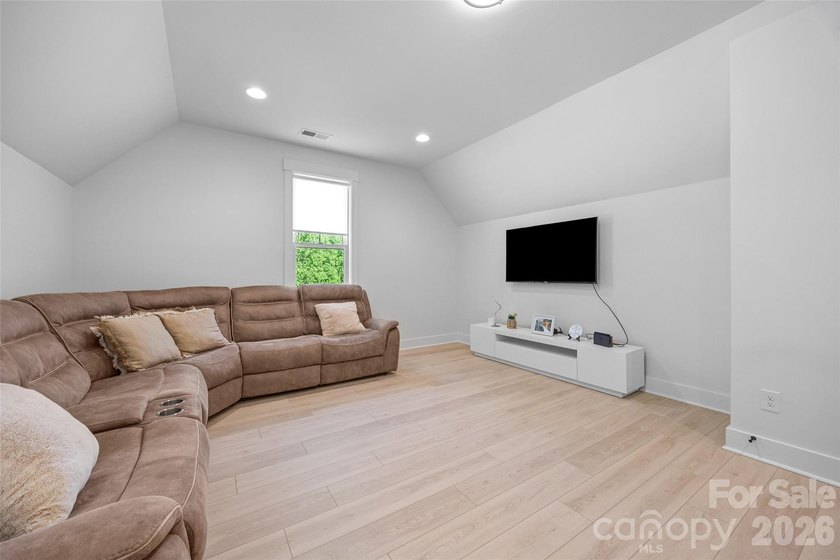 Welcome to this exceptional 5-bedroom (4 bedrooms per septic - photo 37
