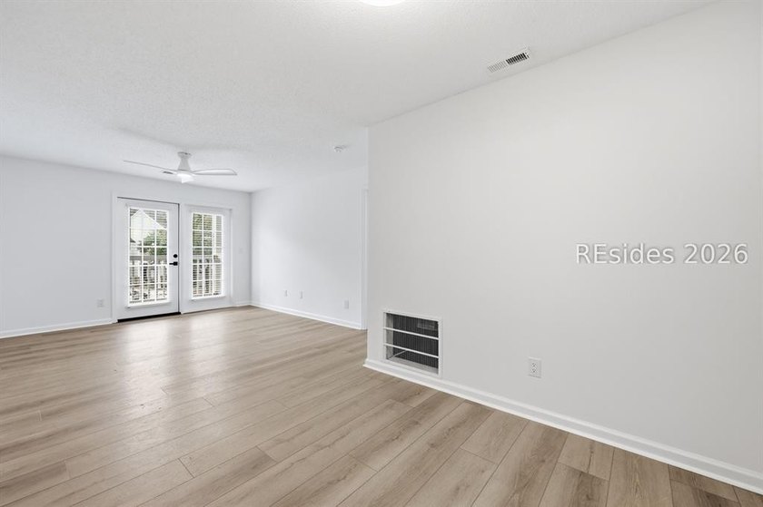 Welcome to The Estates at Westbury! Renovated in 2026! This - photo 13