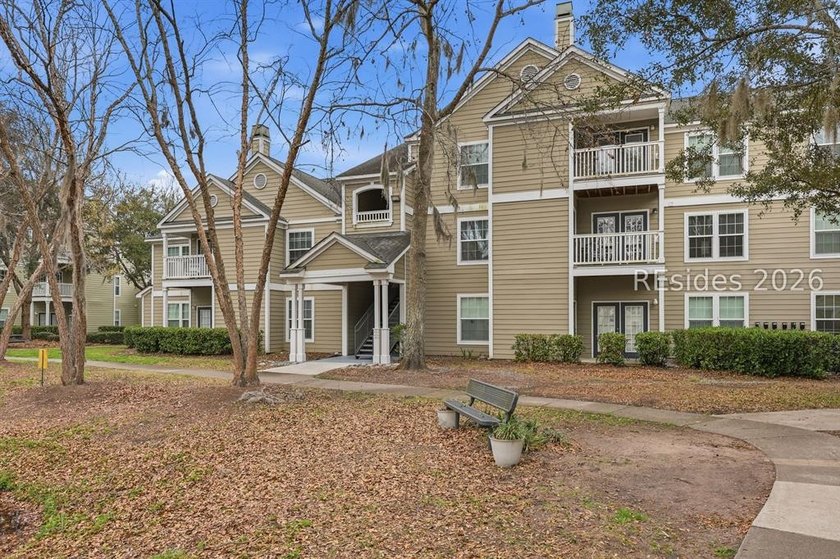 Welcome to The Estates at Westbury! Renovated in 2026! This - photo 26