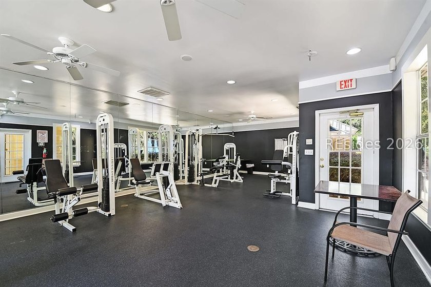 Welcome to The Estates at Westbury! Renovated in 2026! This - photo 37