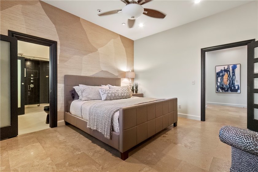 Welcome to Bubbling Springs, a one-of-a-kind private estate just - photo 36