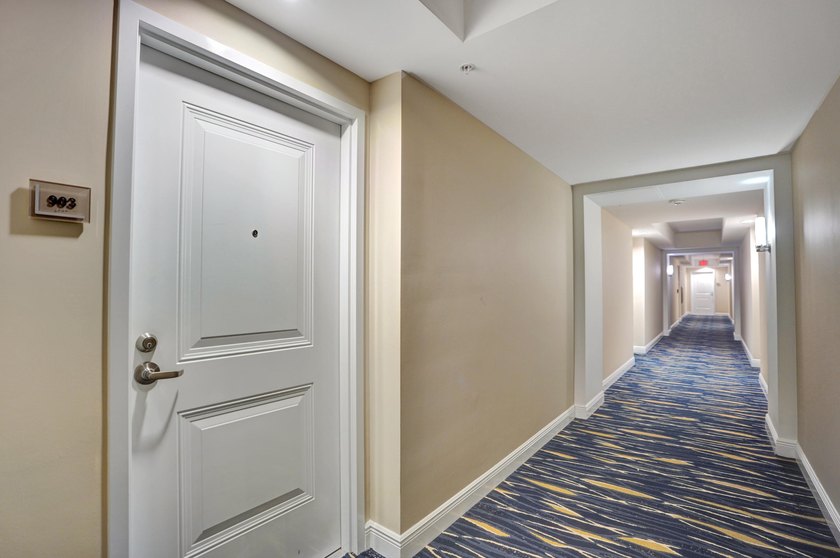 Beautifully updated 1-bedroom, 1-bath condo in sought after Casa - photo 40