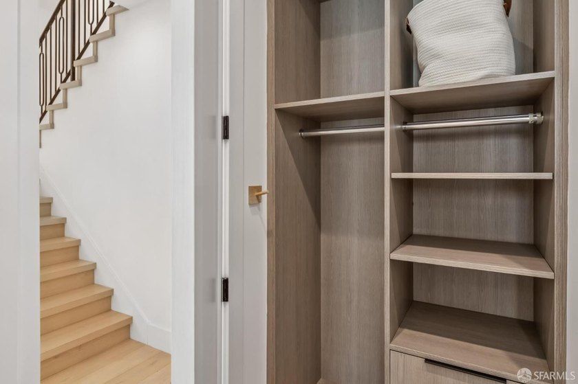 Thoughtfully renovated in 2023, this exceptional bi-level upper - photo 44