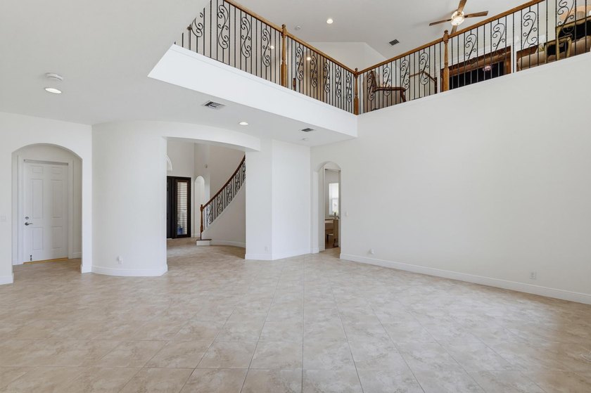 Welcome to this gorgeous lakefront Toll Brothers built estate - photo 8
